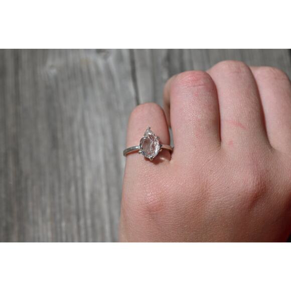 alternative raw diamond engagement rings, raw crystal size 4 5 6 7 8 8 9 10 11 - Picture 3 of 3